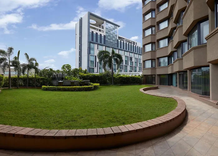 Hyderabad Marriott Hotel&Convention Centre